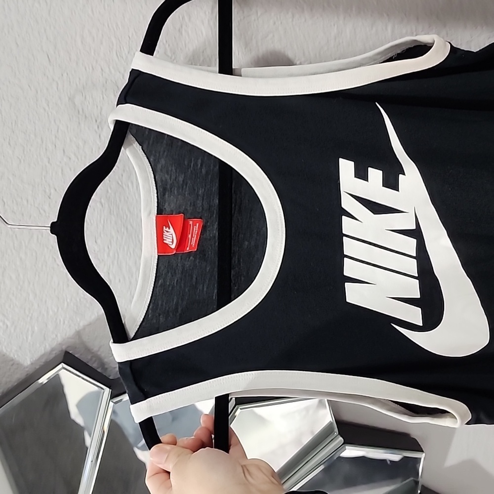 Men's Nike Contrast Tank - M